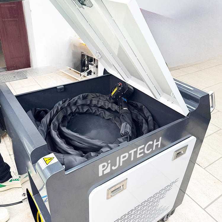 Machine de nettoyage laser à f - Industrial Laser Rust Removal Machine Price avis et prix